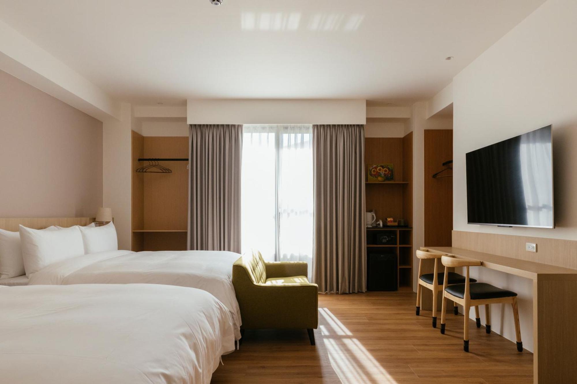 鹹菜巷8號 Otel Tainan Dış mekan fotoğraf
