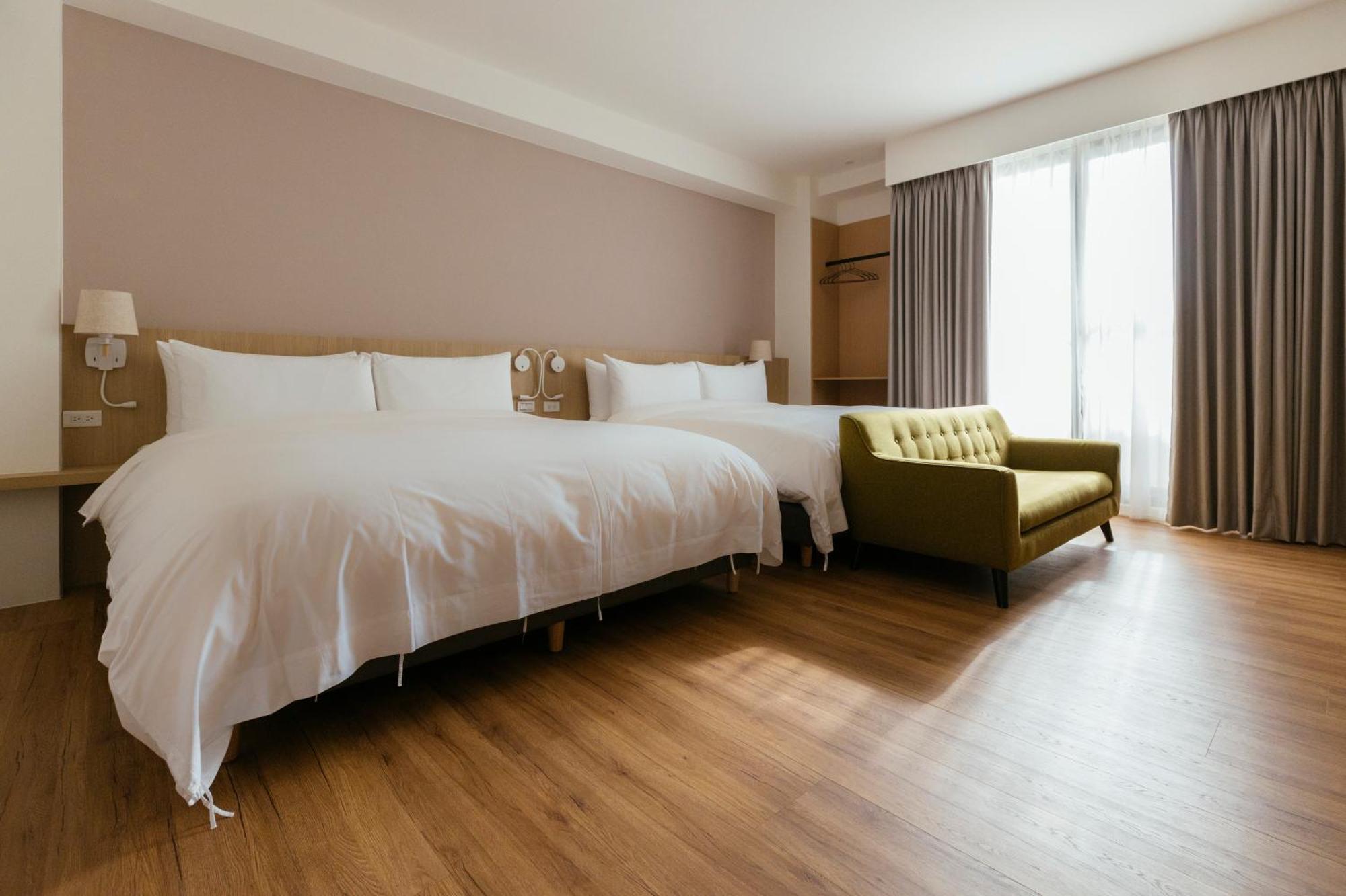 鹹菜巷8號 Otel Tainan Dış mekan fotoğraf
