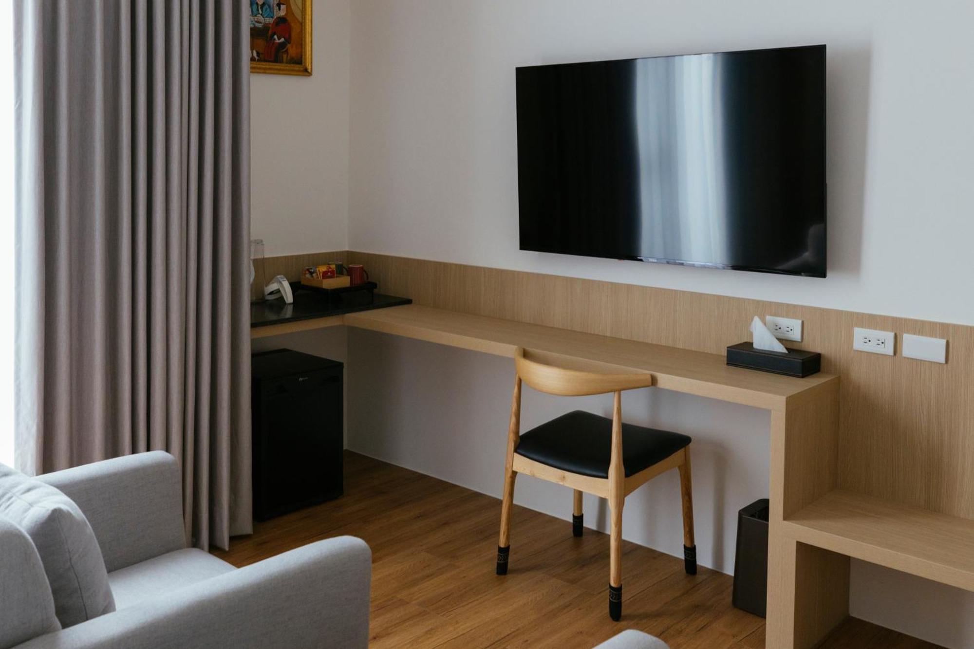 鹹菜巷8號 Otel Tainan Dış mekan fotoğraf