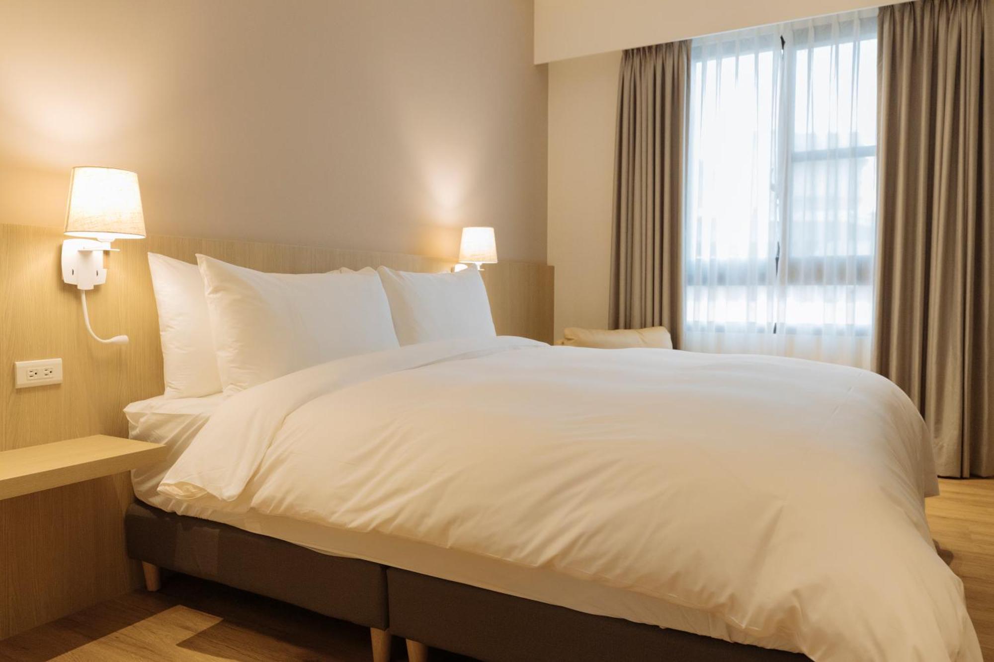 鹹菜巷8號 Otel Tainan Dış mekan fotoğraf