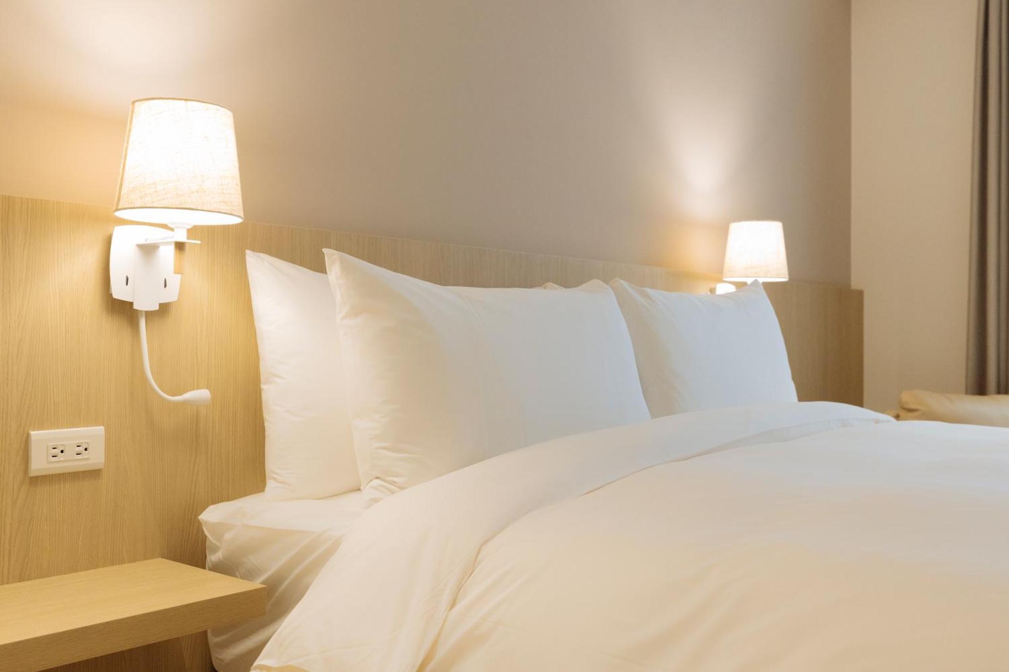 鹹菜巷8號 Otel Tainan Dış mekan fotoğraf
